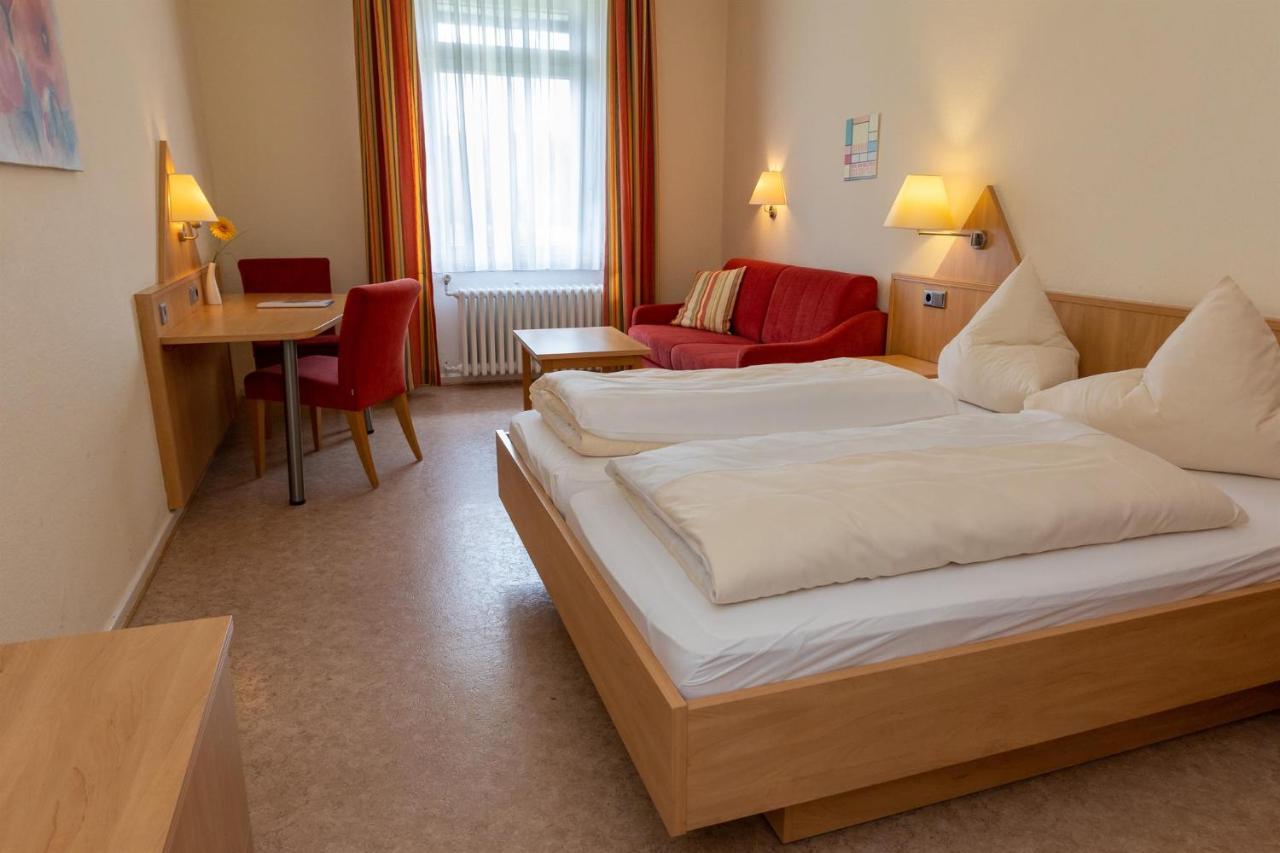 Haus Sonneck Hotel Marburg Exterior photo